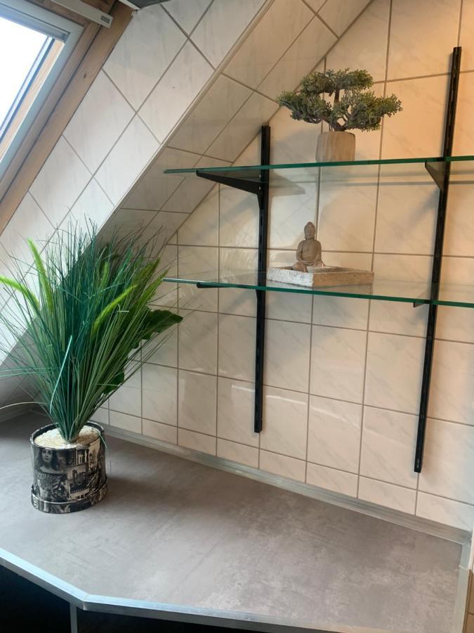 Best-Preis -Vip Lounge- Mit Netflix, Self-Check-In, Ebike Ladestation, Fahrradraum, Wlan Und Netflix - Direkt Am Elberadweg Im Herzen Von Wittenberge Exterior foto